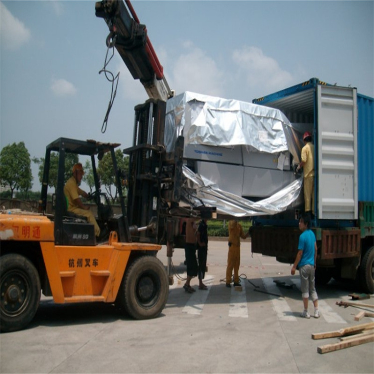 镇平附近的随车吊出租服务：选择指南与注意事项