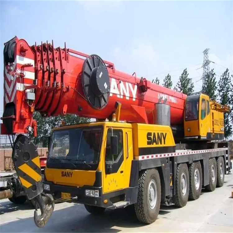 镇平附近工地哪里有吊车出租|应急吊装服务|24小时灵活调度