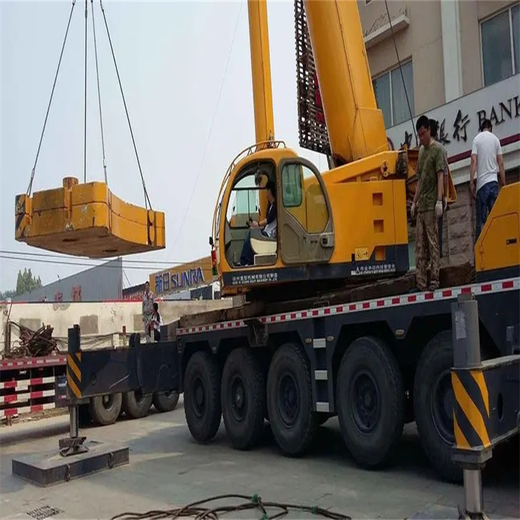 镇平当地吊车出租|机器吊装|75吨|工厂搬迁服务